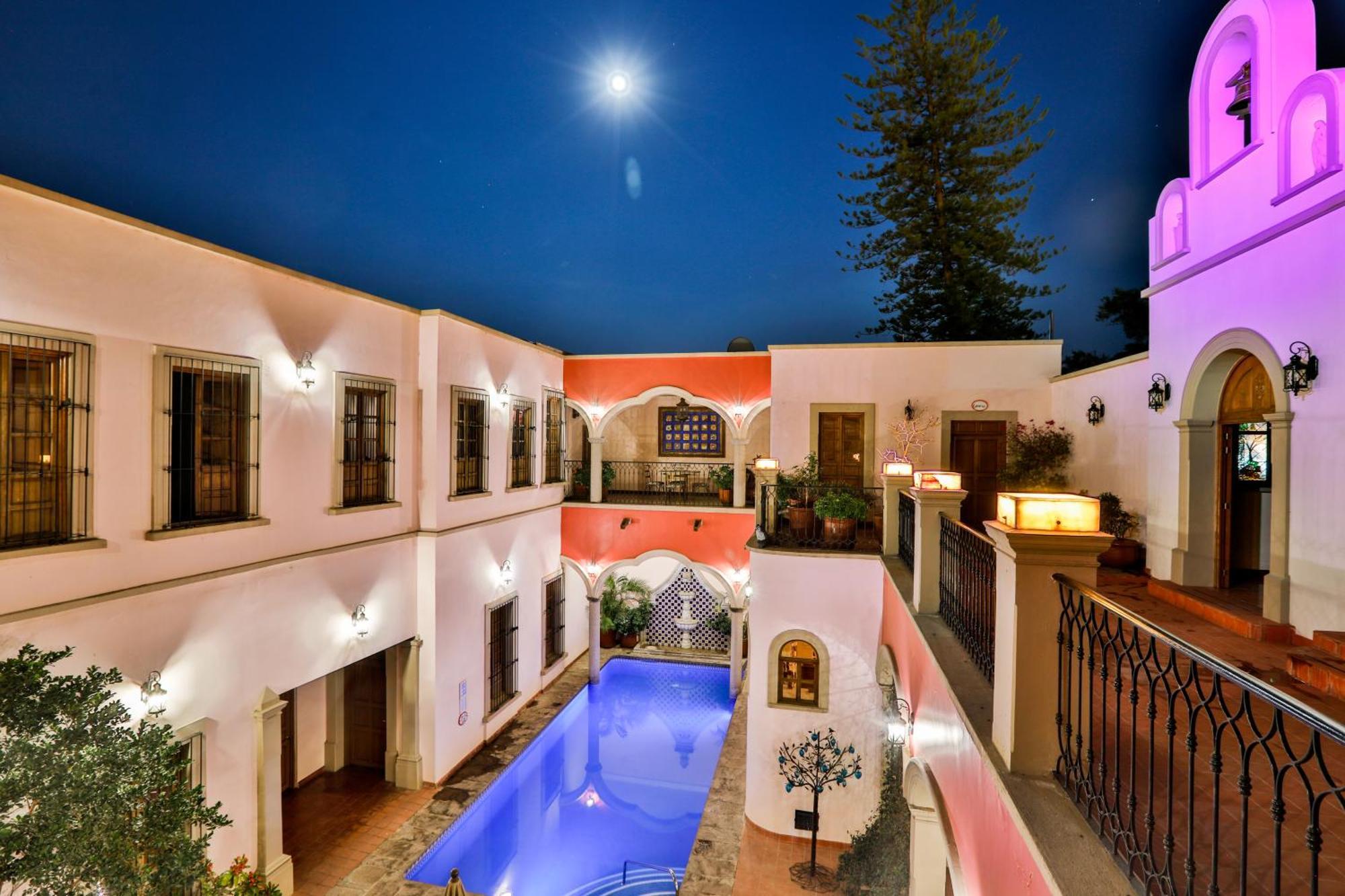 Gran Casa Sayula Galeria & Spa Zewnętrze zdjęcie